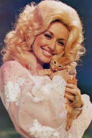 Feb 09, 2021 · dolly by dolly parton is a amber floral fragrance for women. Dolly Parton And A Kitten In The 70 S 9gag