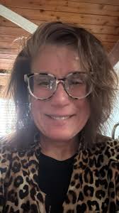 Happy Passover! I live in the city, am 57, and biking is my passion! I also  live to explore and learn Looking for someone who is ready for a real  thing! I