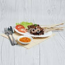 Dancers ride horses made from woven bamboo and decorated with colorful. Sate Gule Kambing Abah Khas Tulungagung Sawojajar Makanan Delivery Menu Grabfood Id