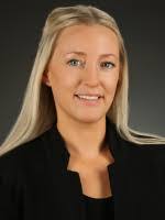 Hillary Costa's Instagram, Twitter & Facebook