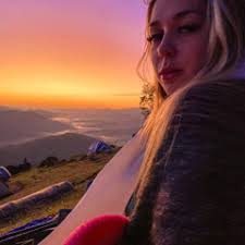 Stream Sutra Sagrada by user291945647