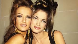 Linda Evangelista, il dramma della top: sfigurata da una CoolSculpting