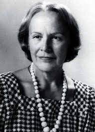 Nilde iotti, an early leader of the italian communist party and the first woman to become president of she was 79. Frasi Di Nilde Iotti 31 Frasi Citazioni E Frasi Celebri