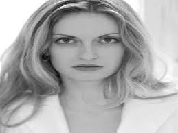 Berliner Kriminal Theater Schauspielerin Sandra Steinbach im Gespräch mit  Dennis Schönwetter