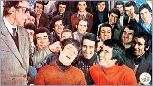 Hababam sınıfı serisinin ilk filmi olan bu yapıt rıfat ilgaz'ın ölümsüz eseri hababam sınıfı ne söylenebilir ki.türk sinemasının temel taşlarını oluşturan hababam sınıfı serisinin ilk filmi.eğlendiren. Hababam Sinifi Muzesi