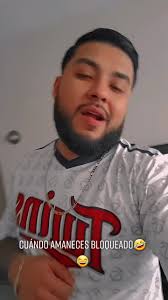 Esli Dominguez's Instagram, Twitter & Facebook