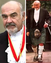 Here's an old KL memory to cheer you all up a little. Back in the 1960s  Sean Connery, then at the height of his James Bond fame, was having a look  round