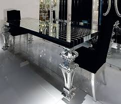 Insanely Gorgeous Dining Room Black Glass This Would Look Amazing In The All White Living Room Black Glass Dining Table Luxury Dining Tables Luxury Dining