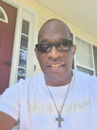 Robert Brencore Smoot (@brencoreent) • Instagram photos and videos