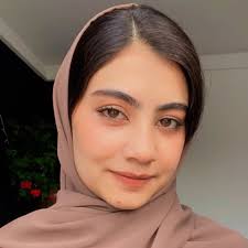 هدیه|کتابخوان‎ (@hadia_nasrat) • Instagram photos and videos