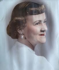 Billie Copley's Instagram, Twitter & Facebook