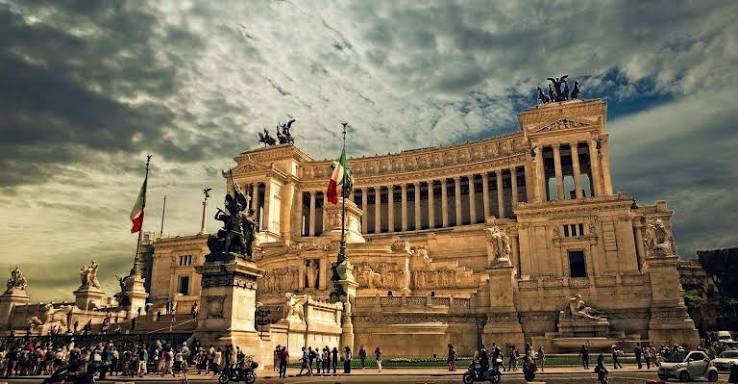 Rome vs Florence - Which is Right for You? | Italy4Real