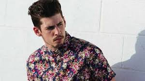 Maybe you would like to learn more about one of these? Apa Yang Cewek Pikir Saat Melihat Cowok Pake Baju Bunga Bunga