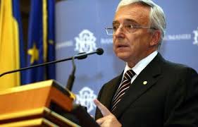 Îl vor îngropa la bnr. Mugur IsÄƒrescu Fost TurnÄƒtor La Securitate Sub Numele Manole Se Retrage De La Bnr Ziarul Curentul