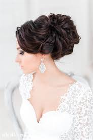 Variety of messy wedding updo hairstyle ideas and hairstyle options. Messy Wedding Updo Hairstyle Deer Pearl Flowers