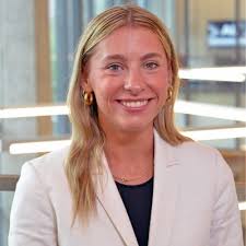 I'm happy to share that I've been accepted as a new member of The Oaks  Agency for this upcoming fall!