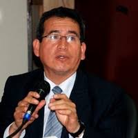 70+ perfiles de «Walter Rosales»