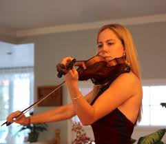 Marjorie Bourque reçoit une bourse de la Fondation Gabriel Lajoie