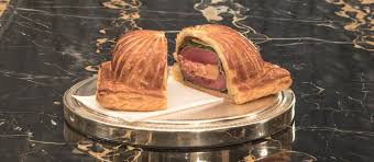 Click And Collect Le Bœuf Wellington Du Clarence A Paris Gastronomie Bœuf Wellington Rosbeef