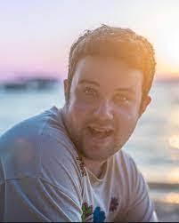 Daniel Caprara's Instagram, Twitter & Facebook