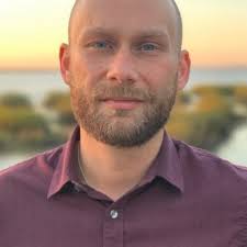 What Catholic adults and LGBTQ youth should know about each other