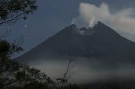 Kubah masih dalam pemantauan dan volume material belum terukur. Volume Kubah Lava Merapi Tumbuh 2 200 Meter Kubik Perhari Harian Merapi
