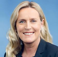 Memorials and the Cult of Apology