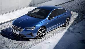 Tutte le caratteristiche della opel insignia model year 2021, la nuova gamma della media tedesca proposta belle varianti grand sport e sports tourer. 2020 Opel And Vauxhall Insignia Revealed With Minor Styling And Tech Updates Carscoops