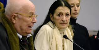 Carla fracci, regina dei palcoscenici mondiali, si è spenta a milano all'età di 84 anni. Gmltyeq Nlqgcm