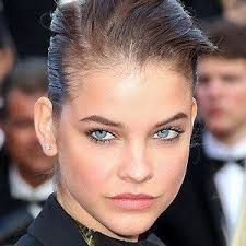 She first appeared in the sports illustrated swimsuit issue in 2016. Barbara Palvin Age Birthday Height And Bio