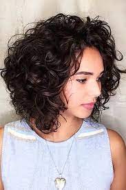 Niedlicher Retro Shaggy Curly Bob Curlybob Haircuts Bobhaircuts Shaggybob Longbob Bob Haircut Curly Curly Hair Styles Mid Length Curly Hairstyles