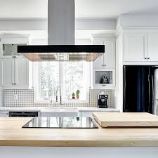 Cuisine Style Contemporain Avec Plaque De Four Integre Dans Ilot Sweet Home Home Home Decor