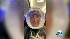Jetblue airways cancellation policy & ticket refunds. Socal Doctor Wears Full Respirator Hood For Covid Safety On Jetblue Flight Abc7 Los Angeles