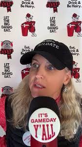 Darlene Gail's Instagram, Twitter & Facebook