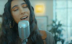 Premiere: Gracie Ella