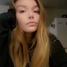 Faith Santosky (@sillygirlfaith)