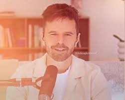 Hey guys, please be careful. There's a fake account pretending to be Richard  Jessen and sending out friend requests and messages talking about tax  grants. This is likely a ploy to getbyou