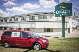 Conveniently located restaurants include nord's bakery, check's cafe, and old louisville tavern. Quality Inn And Suites Edmonton Internat Leduc Bei Hrs Gunstig Buchen