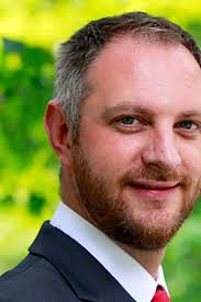 Internet Corp reaches for the cloud with €25m