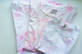 He didn't want to participate so sis said we should make one for him. How Tie Dye Make These Dreamy Pastel Tie Dye T Shirts With Your Kids