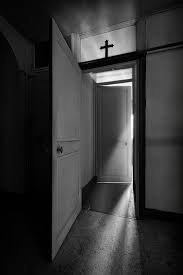 Les Portes Du Paradis Dark Aesthetic Red Rooms Southern Gothic