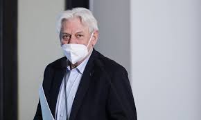 To propozycja doradcy premiera do spraw pandemii. Prof Horban Bede Rekomendowal Zakaz Przemieszczania I Godzine Policyjna Bankier Pl