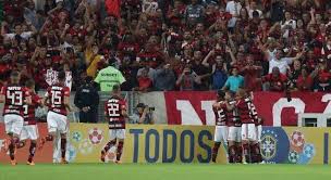 Bruno henrique sai do banco, marca dois e garante virada do flamengo sobre o botafogo. Flamengo Vence Botafogo E Segue Na Lideranca Do Brasileirao Esportes R7 Futebol