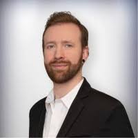 Linda Lipps's Instagram, Twitter & Facebook