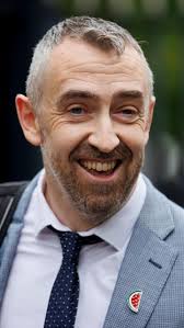 Brighton Mods take to scooters for Easter egg giveaway