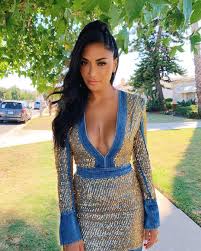 Nicole Scherzinger On Instagram Just A Casual Stroll In 2020 Nicole Scherzinger Nicole Fashion