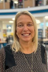 Charlene Lyons's Instagram, Twitter & Facebook