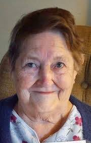 Kim Belden's Instagram, Twitter & Facebook