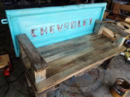 Linens will be a mix of blue, orange, and white unless specified otherwise. Awesome Pallet Bench With Tailgate Back Easy Pallet Ideas