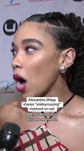 Alexandra Jonas's Instagram, Twitter & Facebook